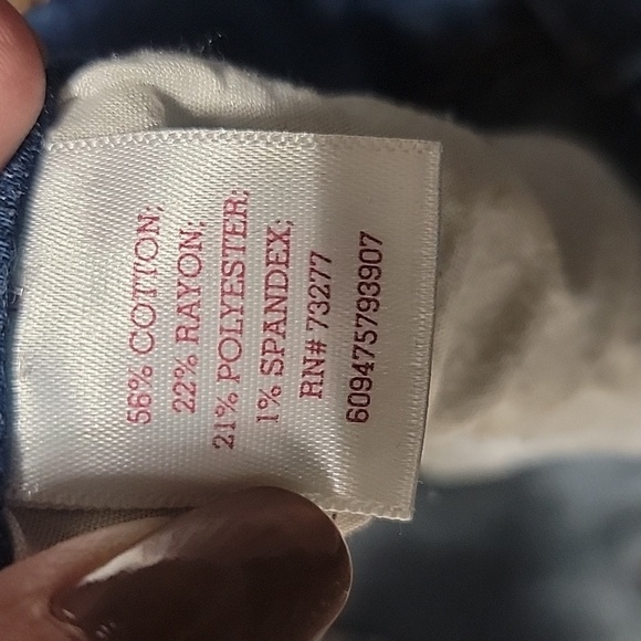 SO, Size 15 Juniors, Blue, High-Rise Jegging, EUC. Medium-Dark Wash. - Picture 11 of 11